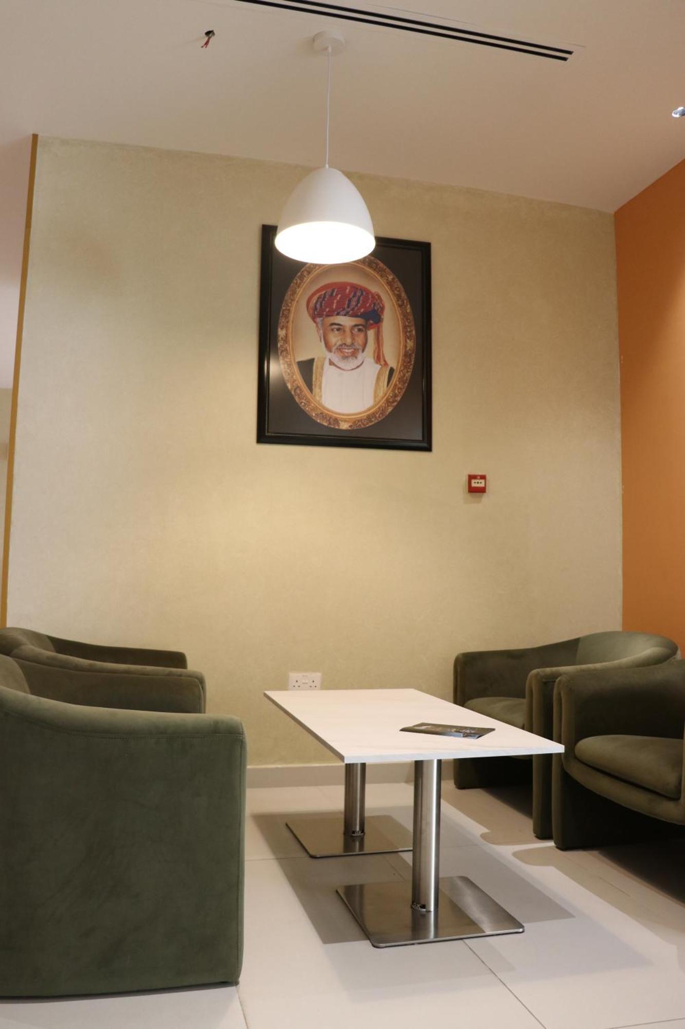 זאב Jarzez Hotel Apartments Al Hail מראה חיצוני תמונה