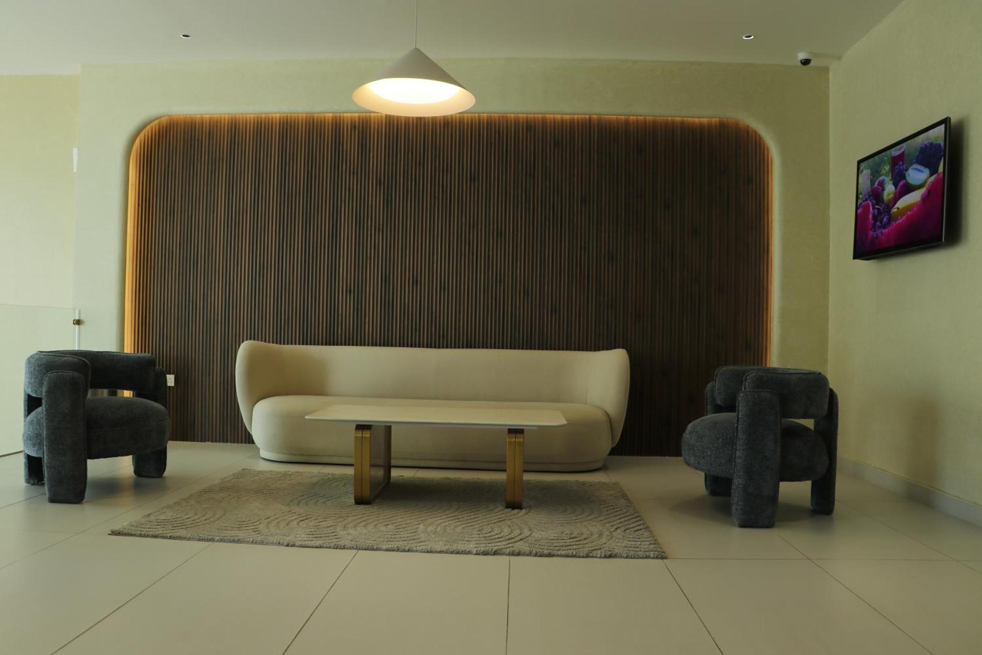 זאב Jarzez Hotel Apartments Al Hail מראה חיצוני תמונה