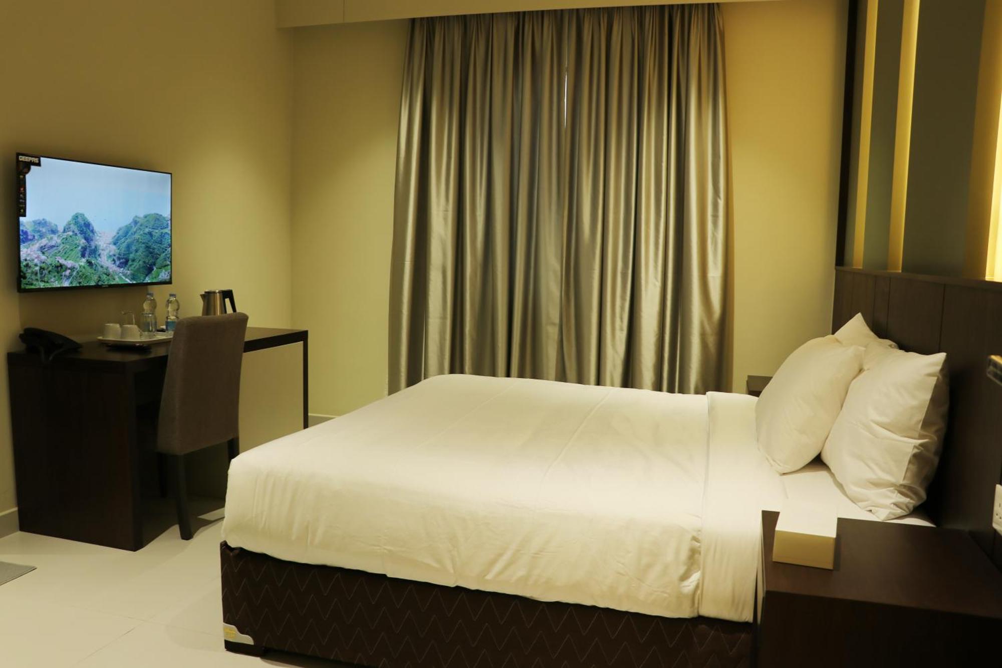 זאב Jarzez Hotel Apartments Al Hail מראה חיצוני תמונה